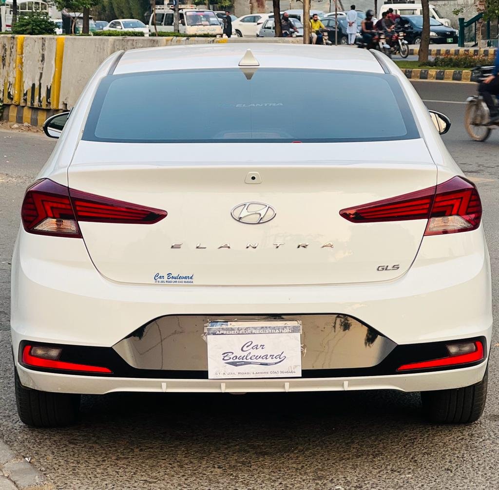 Hyundai Elantra GLS 2.0 2021